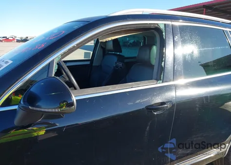 2013 Volkswagen Touareg Vr6 Sport из США, поврежденный, VIN WVGEF9BP6DD010366